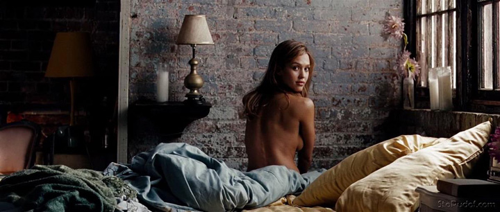 Раздетая Джессика Альба